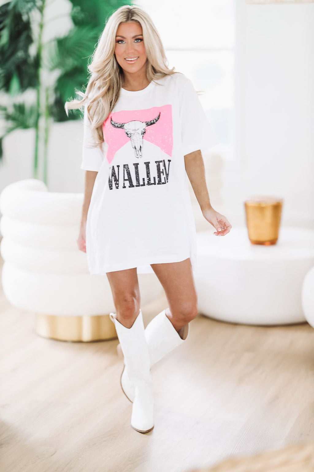 HAZEL & OLIVE Wallen T - T Shirt Dress - White and Dark Pink - Preorder