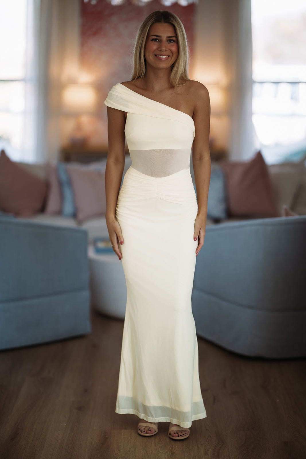 HAZEL & OLIVE 64793D06 Meet Glamour Maxi Dress - Yellow