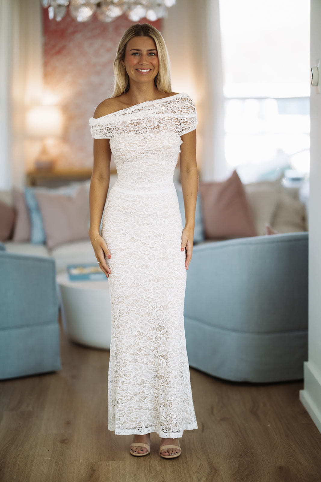 Hazel & Olive BR0209D01 Lovebound Maxi Dress - White