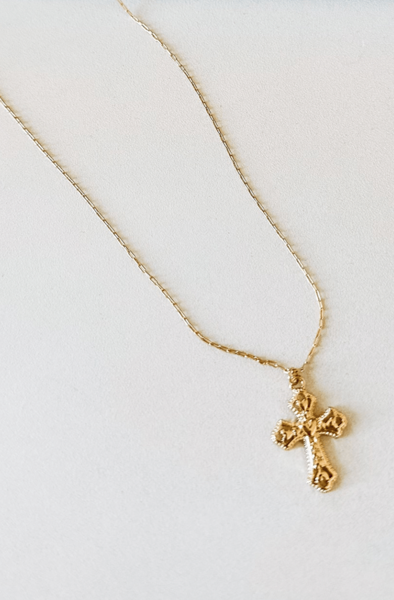 HAZEL & OLIVE Detailed Out Cross Necklace - Gold
