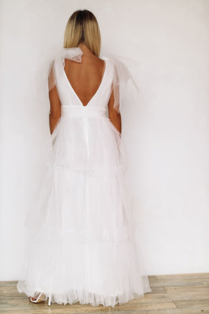 HAZEL & OLIVE Best Day Maxi Dress Gown - White